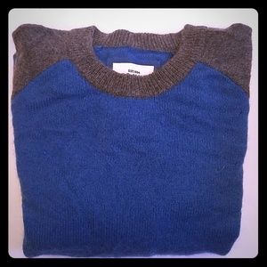 Old Navy Crewneck Sweater